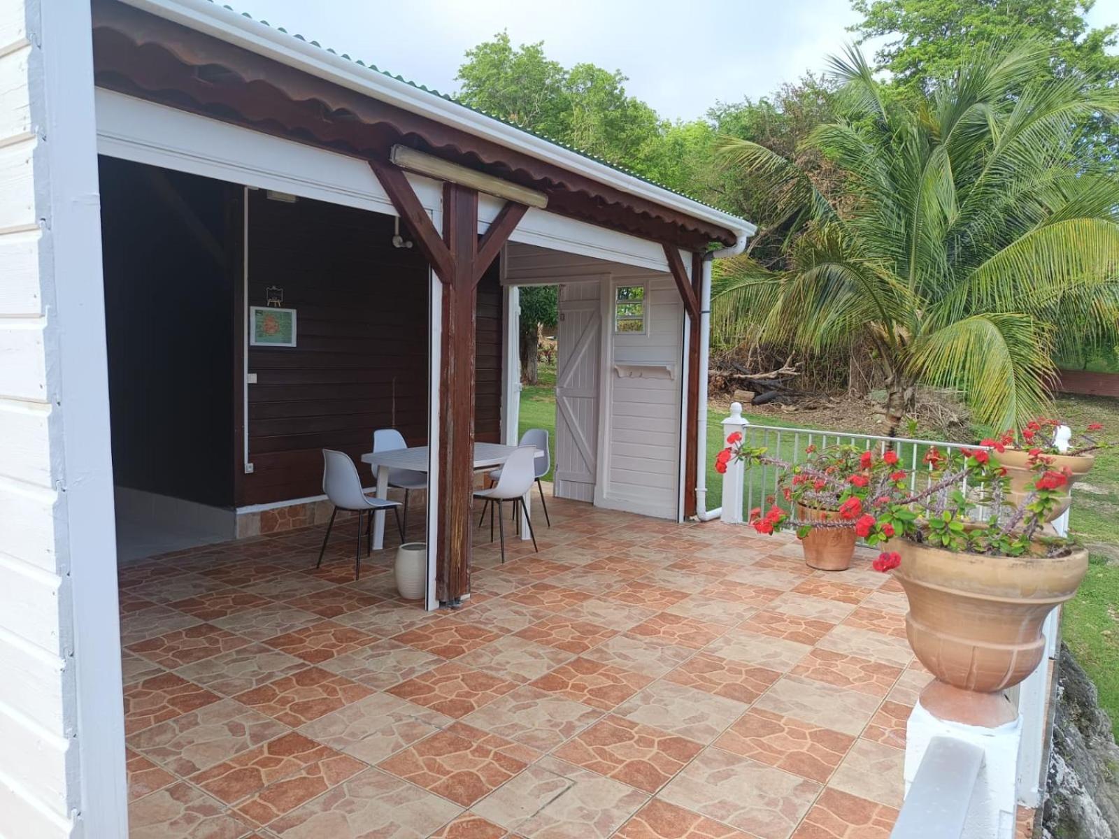 L'Aseta Paradise Grand-Bourg  Buitenkant foto
